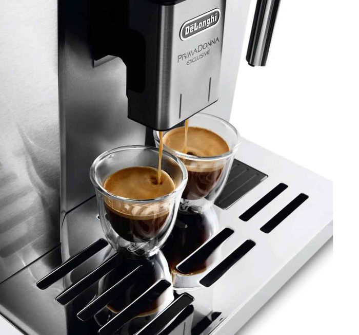ESAM-6900-detail-espresso-cups